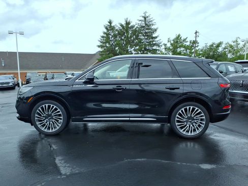 Used 2021 Lincoln Corsair Reserve w/ Sport Package AWD/4WD image 4