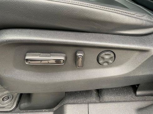 Used 2023 Honda Odyssey Touring image 15