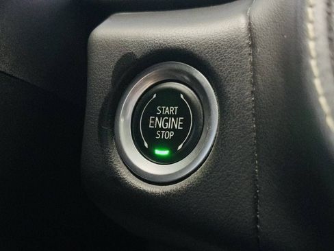 Used 2023 GMC Yukon SLT AWD/4WD image 60