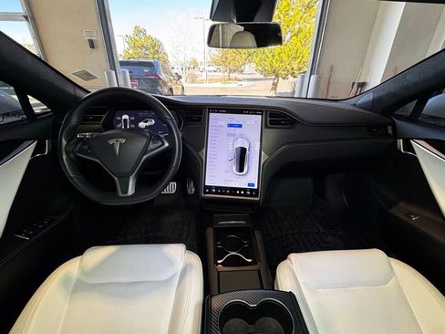 Used 2021 Tesla Model S Performance image 13