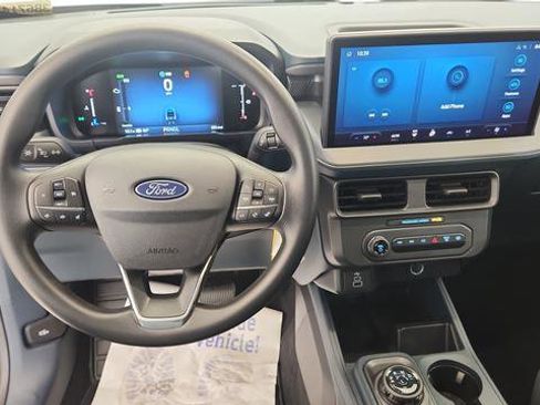 New 2025 Ford Maverick XL w/ Equipment Group 101A image 13
