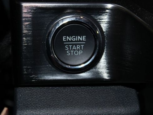 Used 2024 Ford F250 Lariat w/ Lariat Ultimate Package image 31