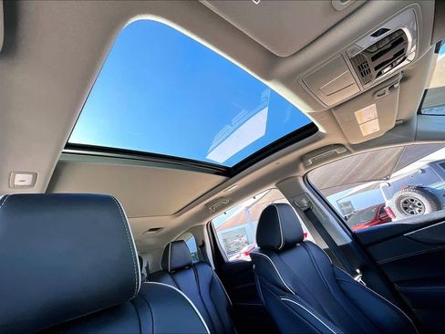 Used 2024 Acura MDX SH-AWD w/ Advance Package image 13