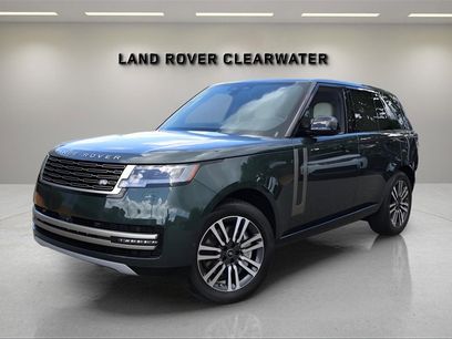 New 2025 Land Rover Range Rover SE