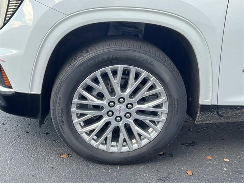 Certified 2024 GMC Acadia Denali w/ LPO, Floor Liner Package image 9