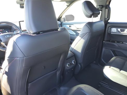 Used 2025 Ford Explorer ST w/ Sun And Sound Package AWD/4WD image 28