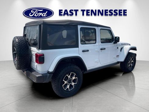 Used 2021 Jeep Wrangler Unlimited Rubicon AWD/4WD image 3