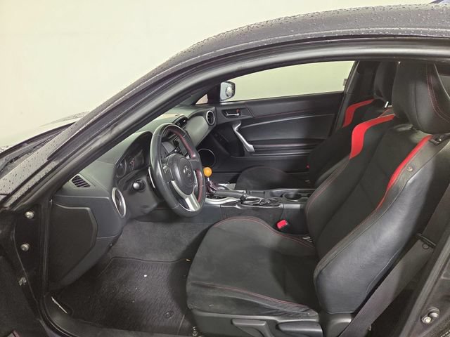 Used 2016 Scion FR-S RWD image 12