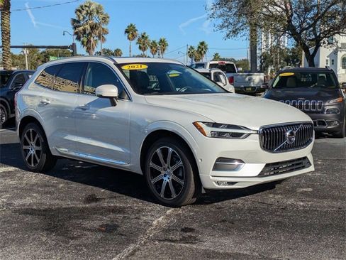 Used 2021 Volvo XC60 T5 Inscription w/ Advanced Package image 3