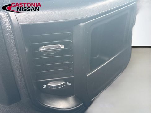 Used 2021 RAM 1500 Big Horn AWD/4WD image 33