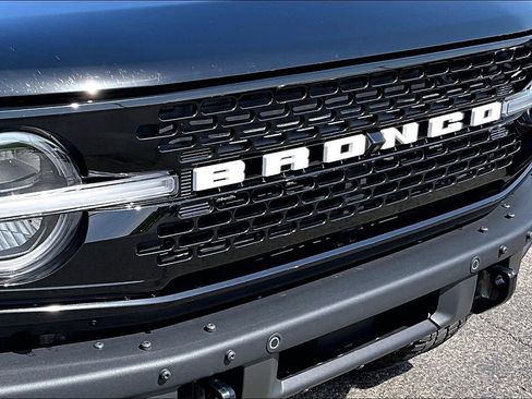 Used 2024 Ford Bronco Wildtrak AWD/4WD image 29