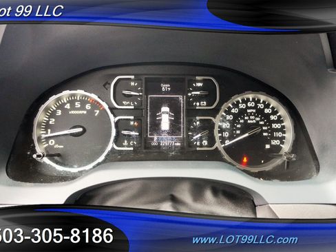 Used 2020 Toyota Tundra SR5 w/ SR5 Upgrade Package image 20