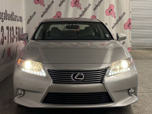 Used 2013 Lexus ES 350 w/ Premium Pkg image 6