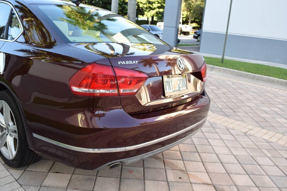 Used 2014 Volkswagen Passat TDI SE FWD image 18