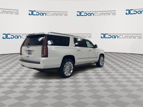 Used 2019 Cadillac Escalade ESV Platinum AWD/4WD image 8