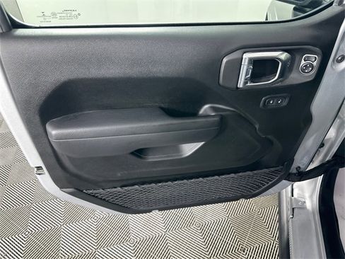 Certified 2022 Jeep Wrangler Unlimited Sport image 19