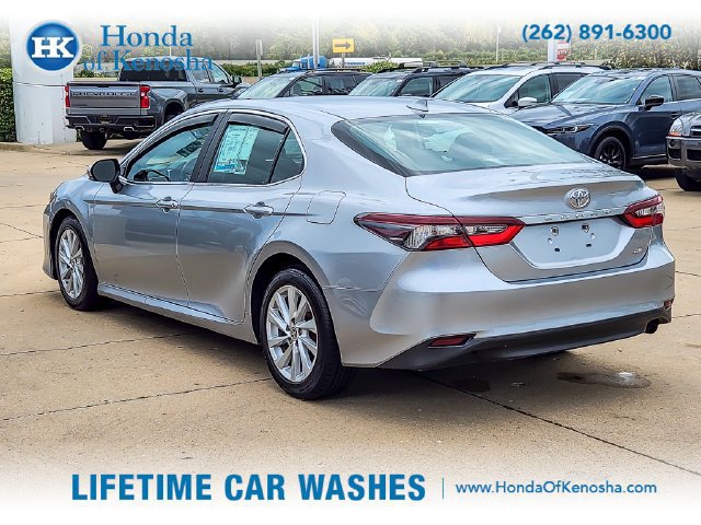 Used 2022 Toyota Camry LE w/ Cold Weather Package FWD image 7
