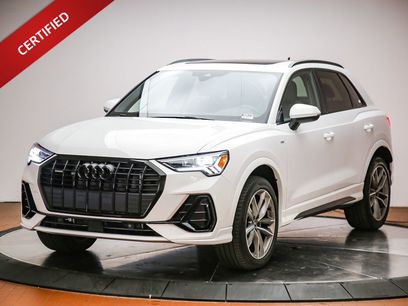 Certified 2025 Audi Q3 2.0T Premium w/ Convenience Package