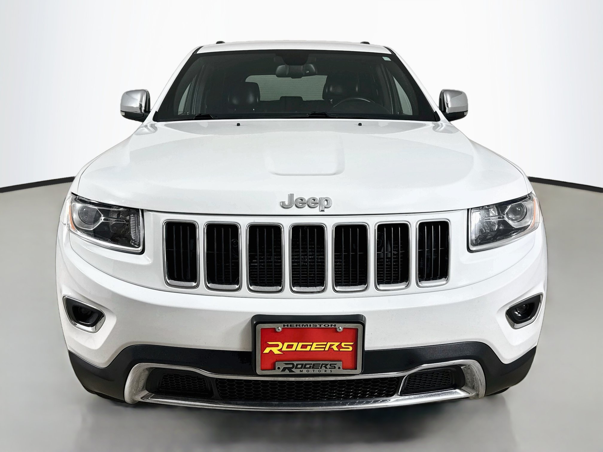 Used 2016 Jeep Grand Cherokee Limited AWD/4WD image 2