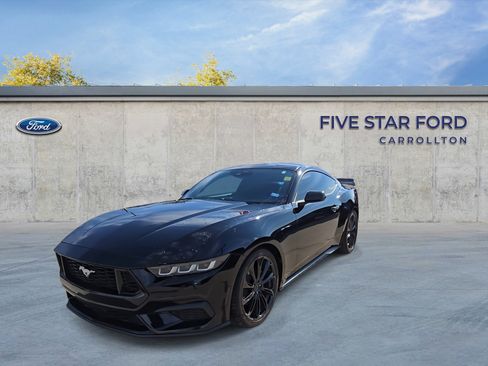 Certified 2024 Ford Mustang Coupe image 4