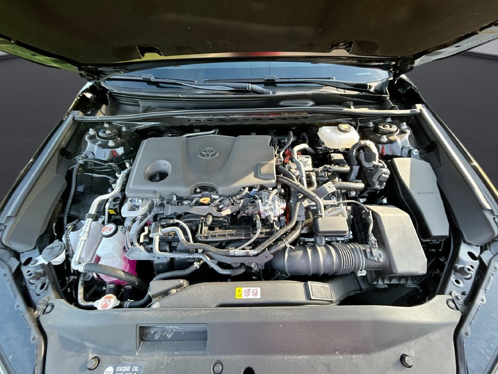Used 2026 Toyota Camry SE FWD image 32