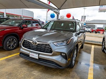 New 2026 Toyota Highlander Limited
