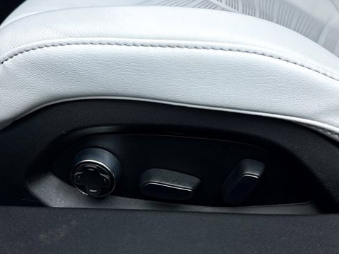 Used 2023 Chevrolet Corvette Stingray Premium Cpe w/ 3LT image 32