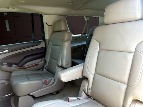 Used 2016 Chevrolet Suburban LTZ AWD/4WD image 13
