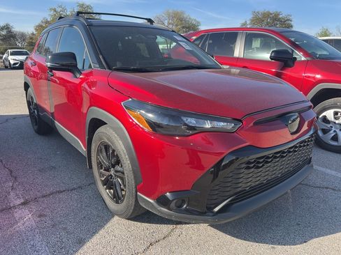 Used 2025 Toyota Corolla Cross Hybrid Nightshade w/Two-Tone E image 3