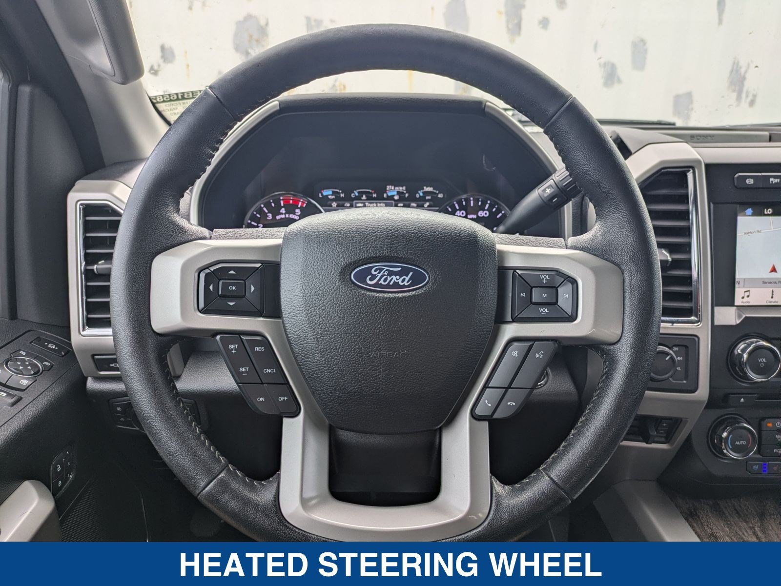 Used 2018 Ford F250 Lariat w/ Lariat Ultimate Package AWD/4WD image 28