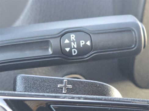 Used 2025 Mercedes-Benz Sprinter 2500 image 29