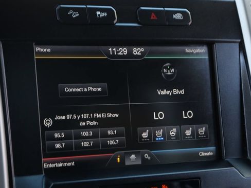 Used 2015 Ford F150 Lariat w/ Equipment Group 502A Luxury AWD/4WD image 30