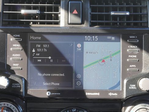 Certified 2022 Toyota 4Runner TRD Off-Road Premium image 32