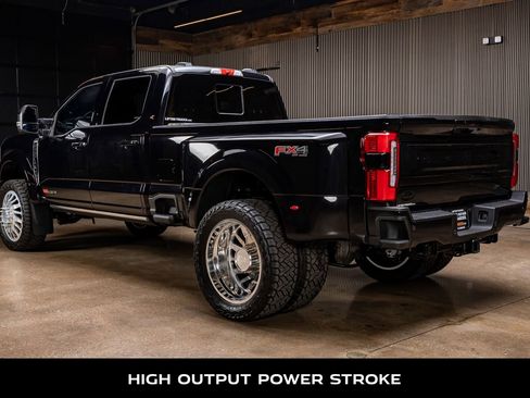 Used 2026 Ford F450 Platinum w/ FX4 Off-Road Package image 6