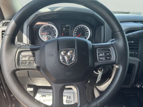 Used 2017 RAM 3500 Tradesman w/ Chrome Appearance Group AWD/4WD image 14