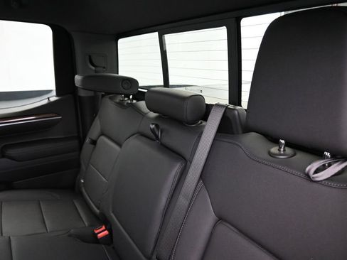 Used 2025 Chevrolet Silverado 1500 RST w/ All Star Edition Plus AWD/4WD image 12