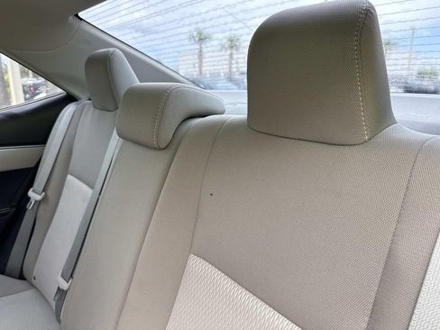 Used 2014 Toyota Corolla LE FWD image 14