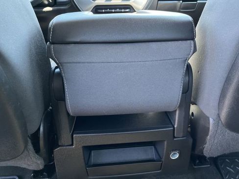 Used 2015 GMC Sierra 1500 SLE AWD/4WD image 23