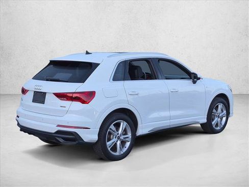 Certified 2024 Audi Q3 2.0T Premium AWD/4WD image 5