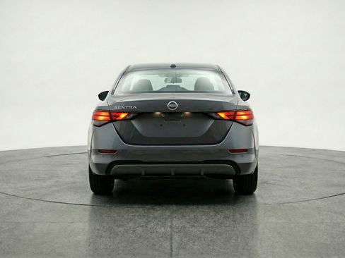 Used 2025 Nissan Sentra SV FWD image 7
