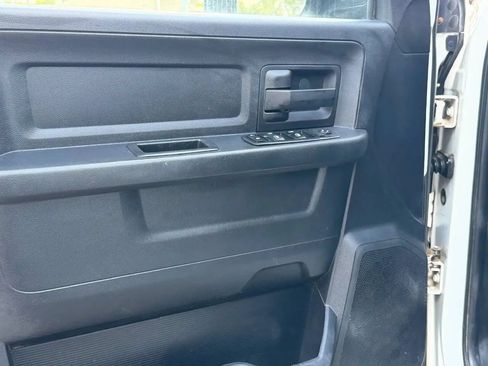 Used 2014 RAM 3500 Tradesman w/ Chrome Appearance Group AWD/4WD image 31