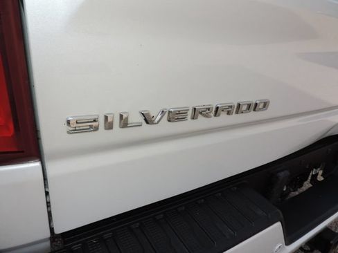 Used 2020 Chevrolet Silverado 1500 High Country w/ Technology Package AWD/4WD image 24