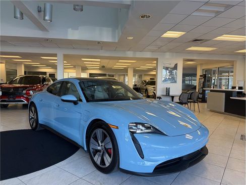 Used 2023 Porsche Taycan 4S image 3