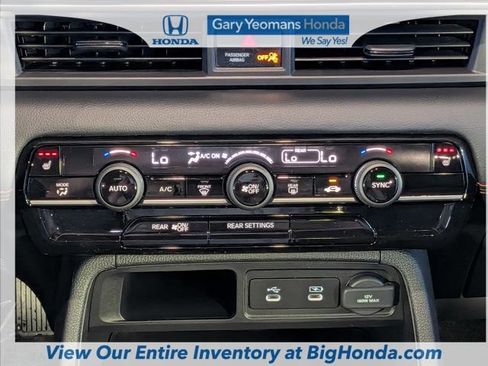 New 2026 Honda Pilot Sport image 22