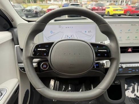 Used 2024 Hyundai Ioniq 5 Limited image 27