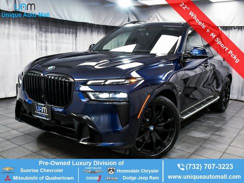 Used 2023 BMW X7 xDrive40i w/ Executive Package image 1