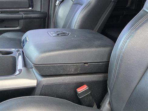 Used 2018 RAM 2500 Laramie w/ Sport Appearance Group image 8