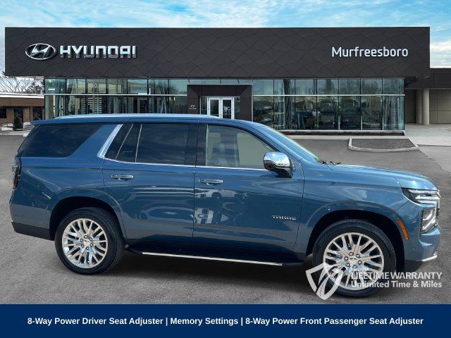 Used 2025 Chevrolet Tahoe Premier AWD/4WD image 4