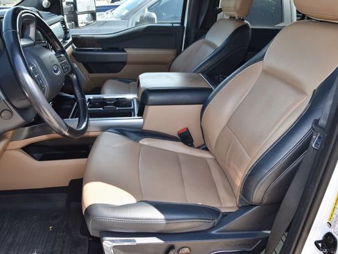 Used 2023 Ford F250 Lariat w/ Lariat Ultimate Package AWD/4WD image 10