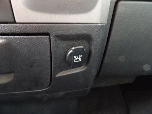 Used 2015 RAM 1500 Tradesman w/ Popular Equipment Group AWD/4WD image 30